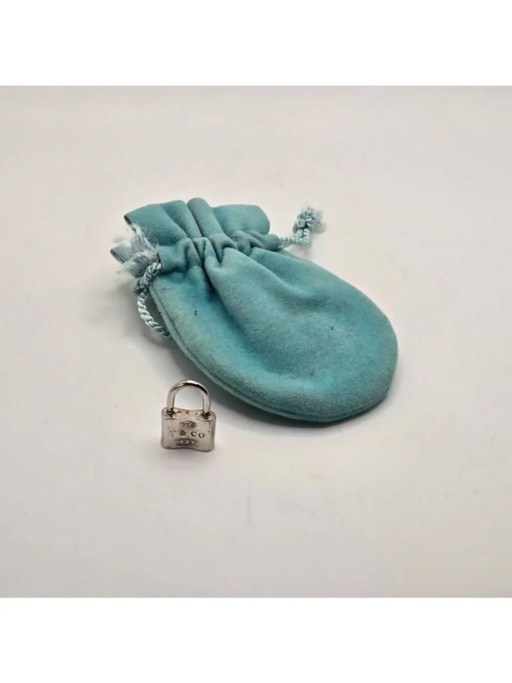 VTG Tiffany & Co 1837 Padlock Charm Sterling Silver 925 T&Co Lock Pendant Pouch - Picture 10 of 13